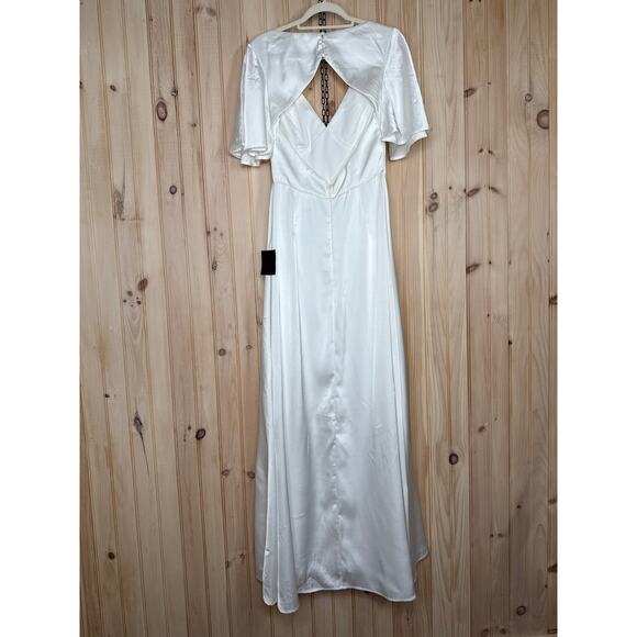 NWT Lulus Elegant Confidence White Satin Flutter Sleeve Cutout Maxi Dress Size M - Picture 6 of 11